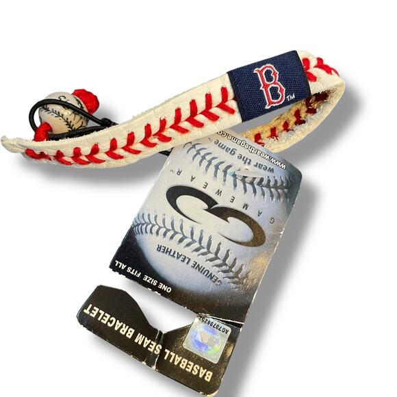 Boston Red Sox Baseball Seam Bracelet Gamewear Red Stitching Wear the Game MLB - Picture 4 of 14
